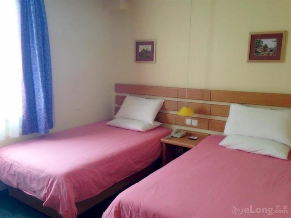 Home Inn Guangzhou Guangdong University Of Foreign Studies Baiyun Avenue Exterior foto